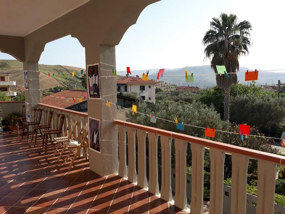 La Dimora Degli Artisti Bed & Breakfast Catanzaro Ngoại thất bức ảnh